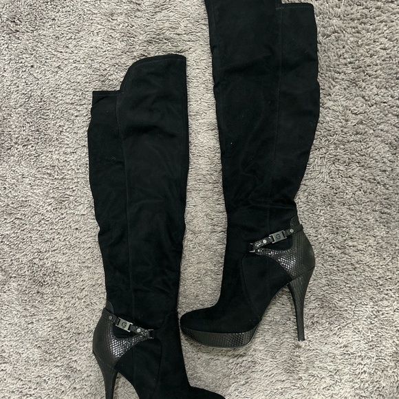 Guess Black Over the Knee Boots - Picture 1 of 3